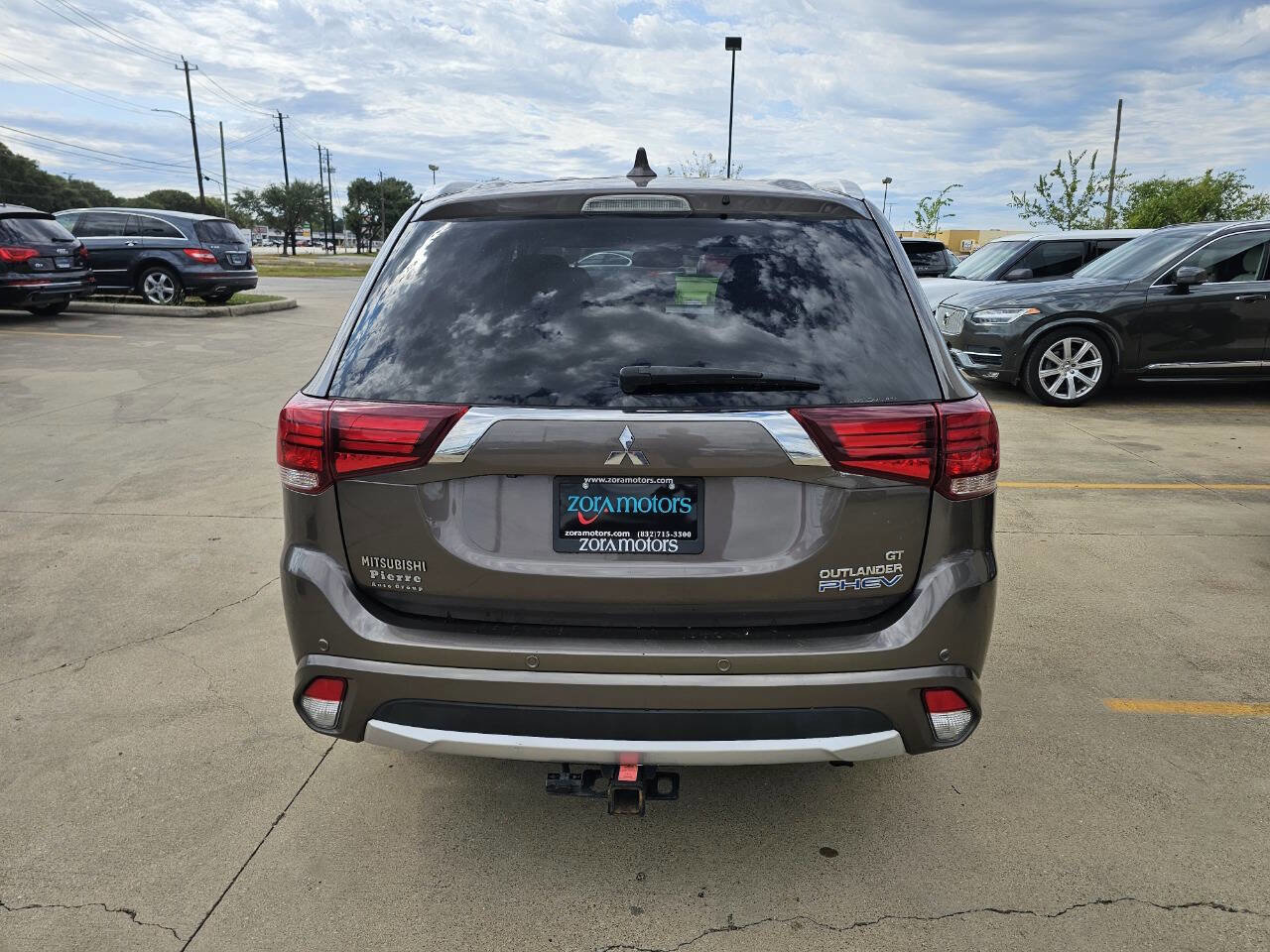 Used 2018 Mitsubishi Outlander GT image 5