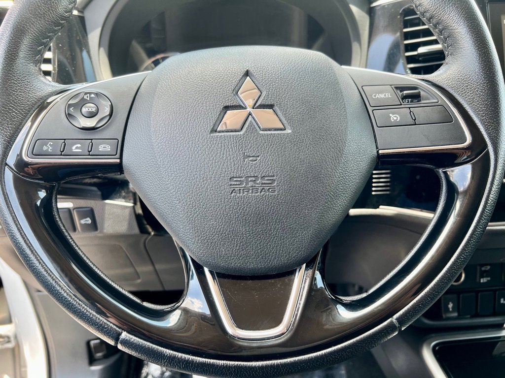 Used 2020 Mitsubishi Outlander SEL image 16