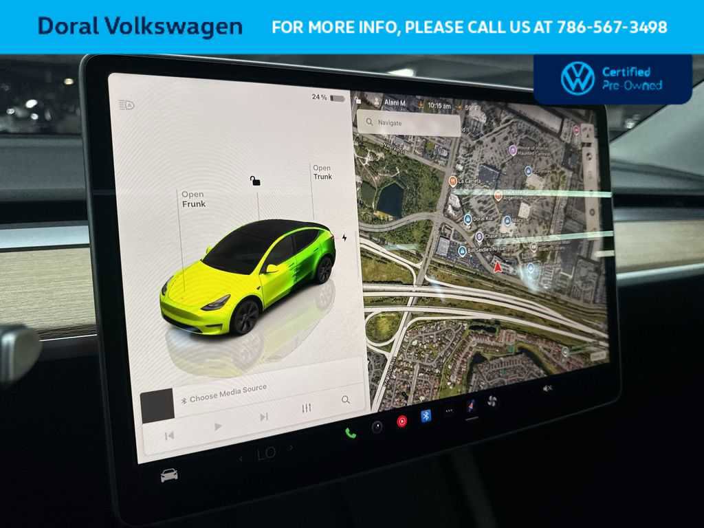 Used 2025 Tesla Model Y Long Range image 18