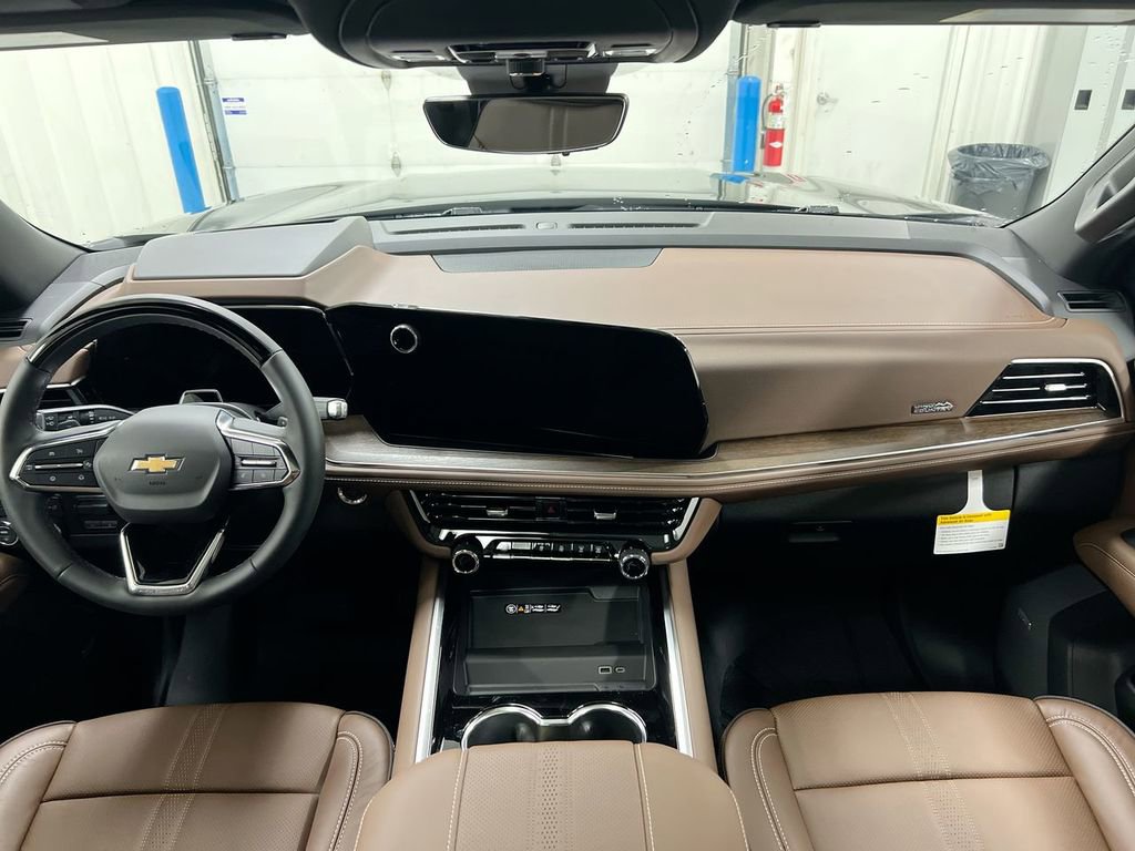 New 2026 Chevrolet Suburban High Country image 10