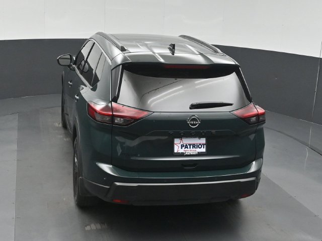 Used 2026 Nissan Rogue Dark Armor FWD image 40