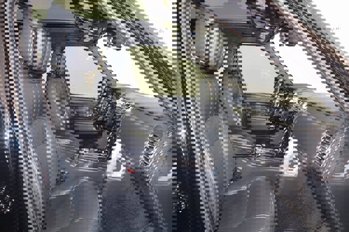 Used 2020 Land Rover Range Rover Autobiography image 12