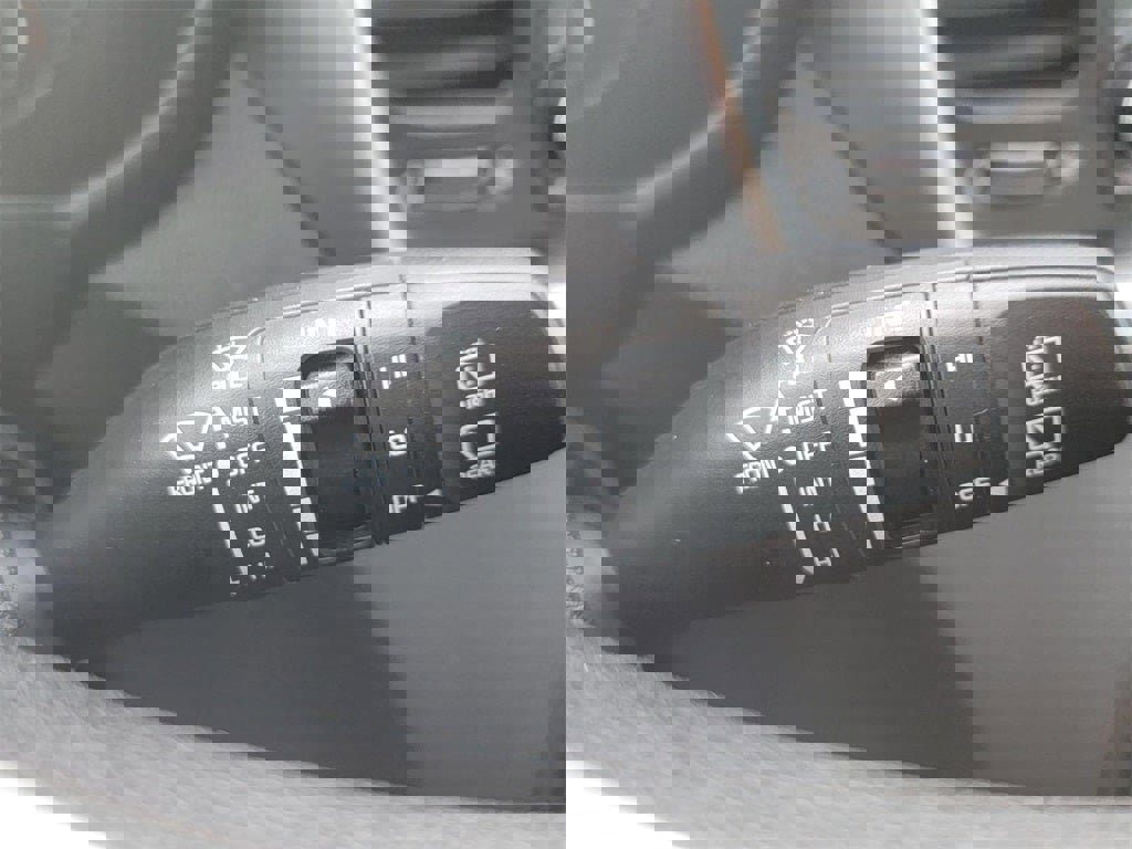 Used 2019 Kia Sorento LX w/ LX Convenience Package image 16