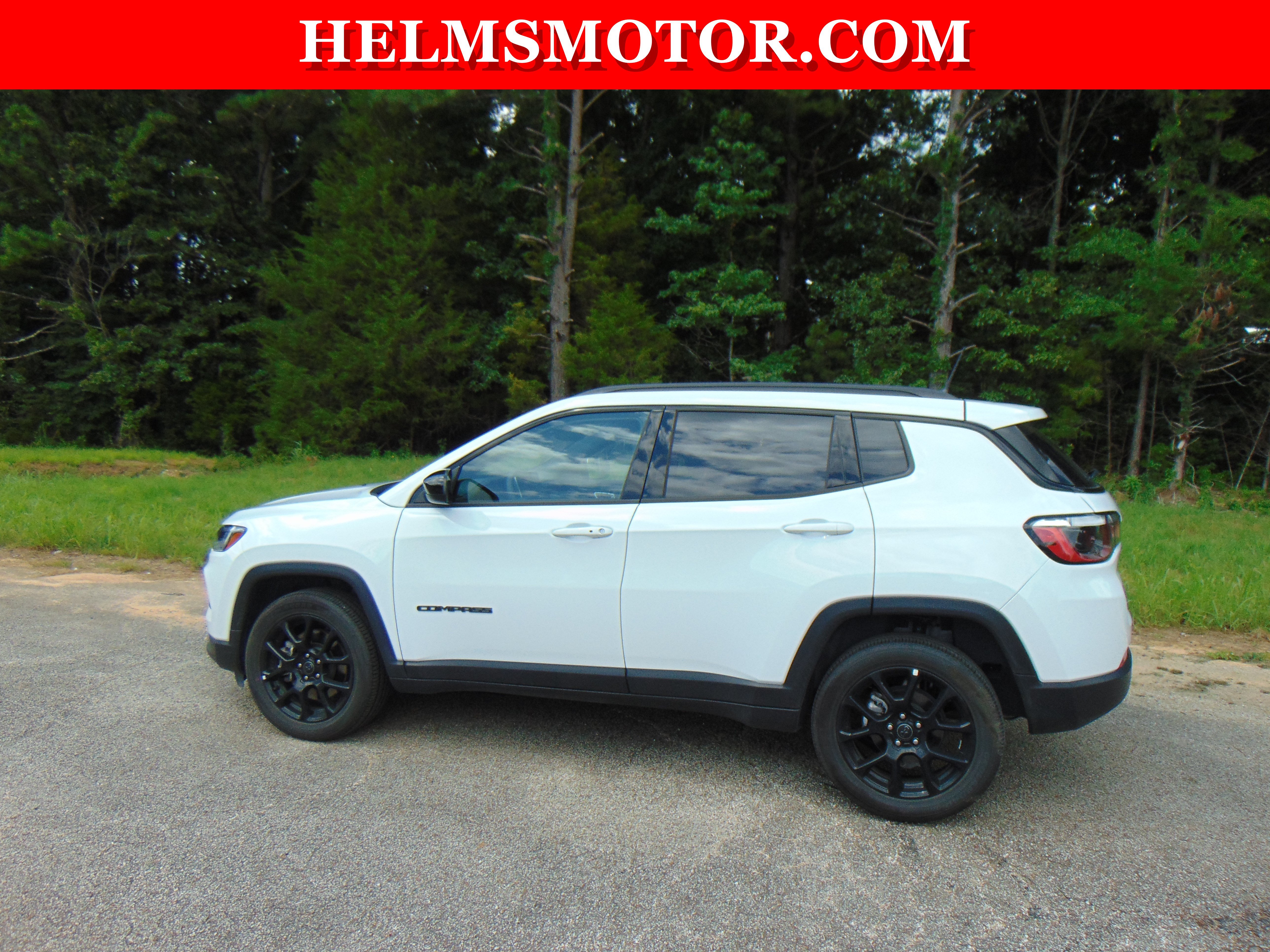 Certified 2025 Jeep Compass Latitude w/ Convenience Group AWD/4WD image 4