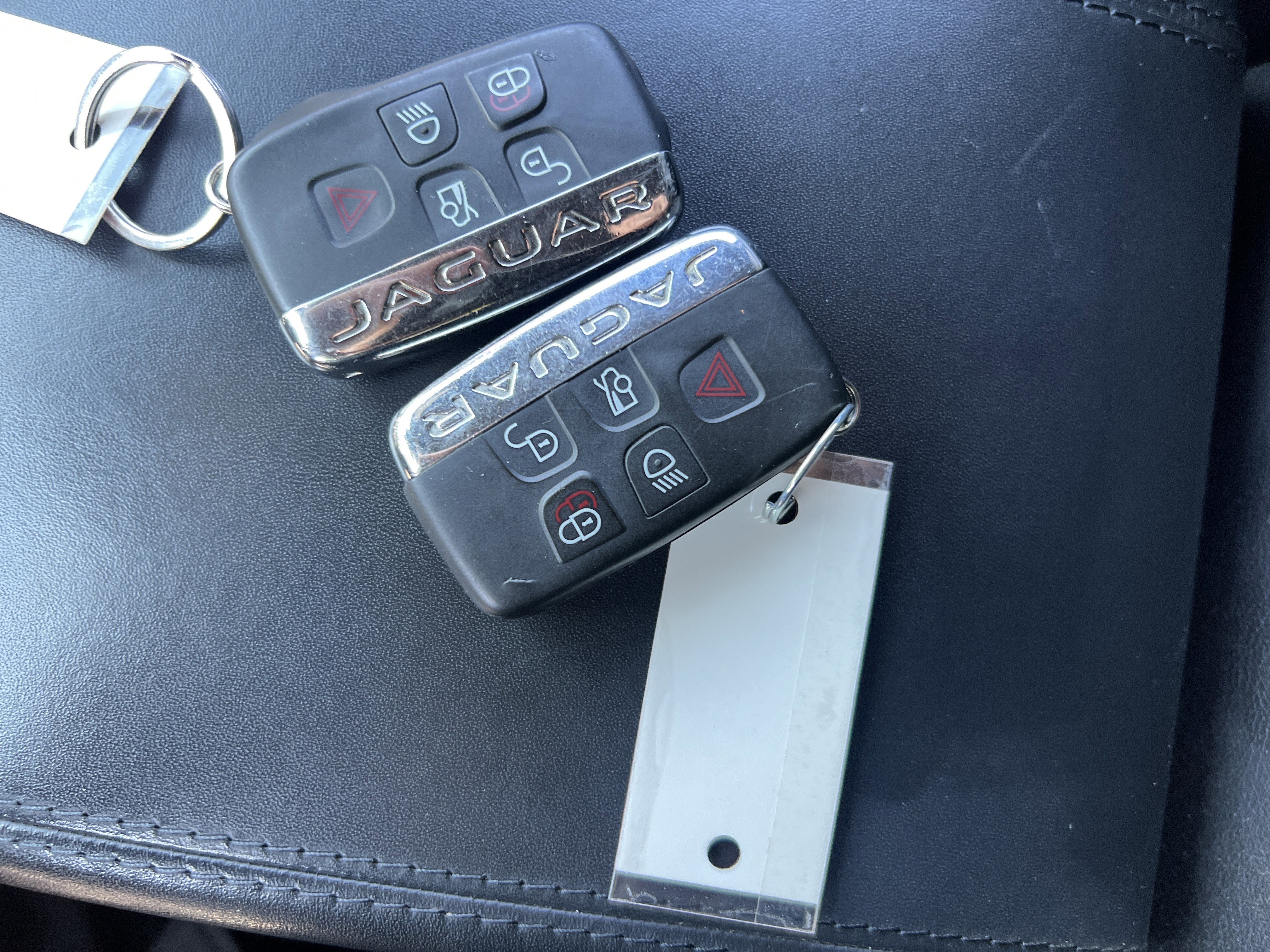 Used 2014 Jaguar F-TYPE S image 37
