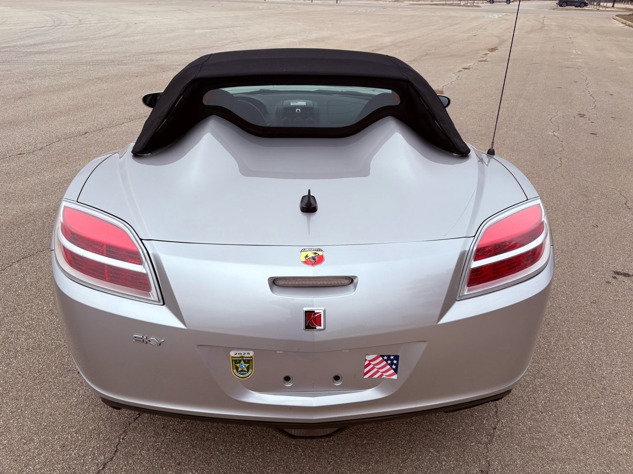 Used 2007 Saturn Sky image 7