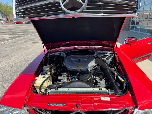 Used 1987 Mercedes-Benz 560 SL image 16