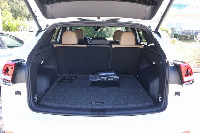 New 2026 Volkswagen Atlas Cross Sport SE image 15