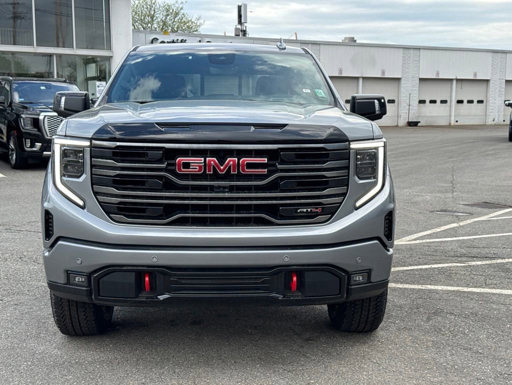 New 2026 GMC Sierra 1500 AT4 w/ AT4 Premium Package AWD/4WD image 9