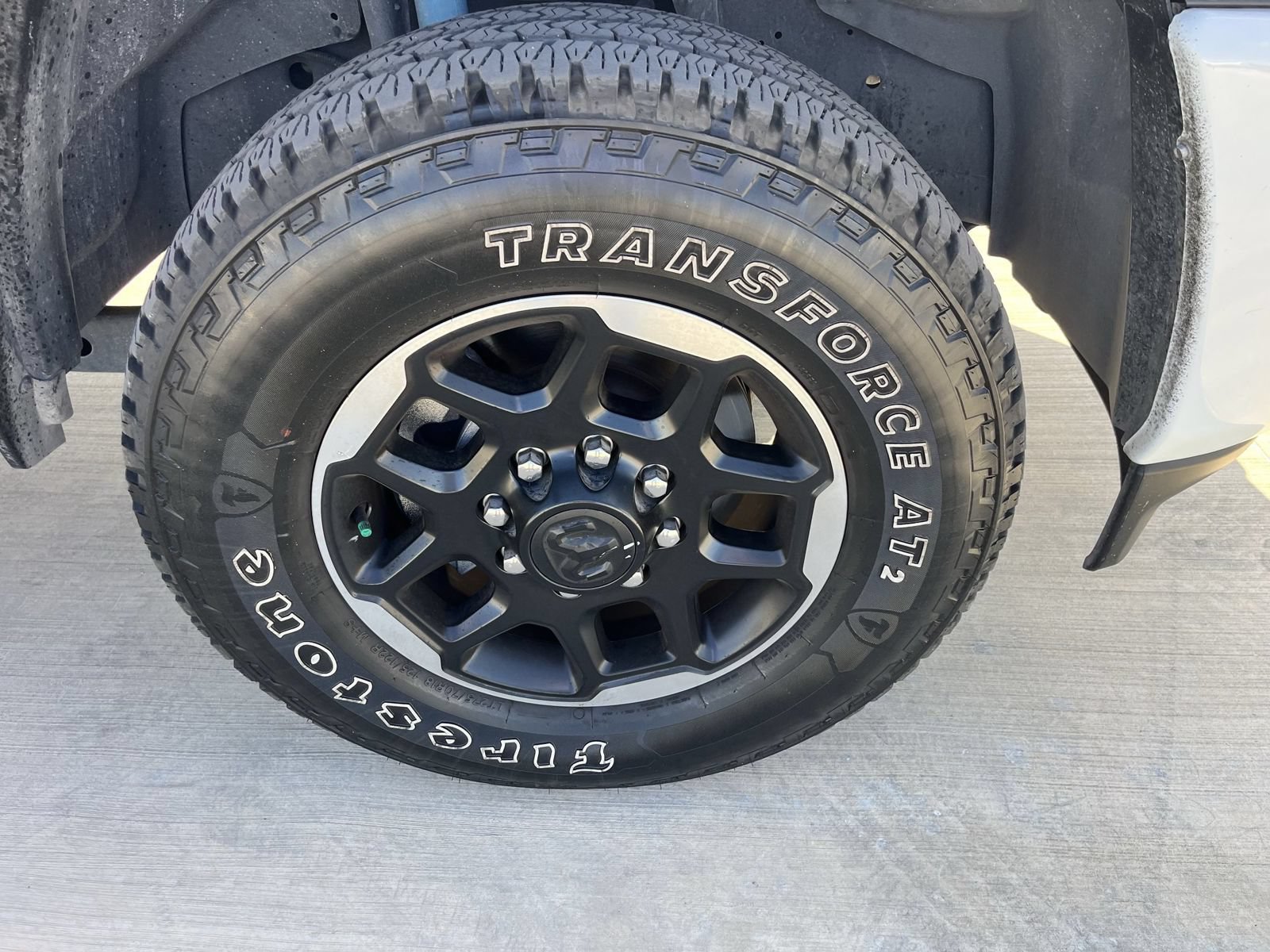 Used 2026 RAM 2500 Laramie AWD/4WD image 28