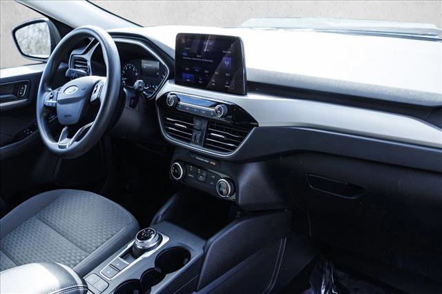 Used 2022 Ford Escape SE image 27