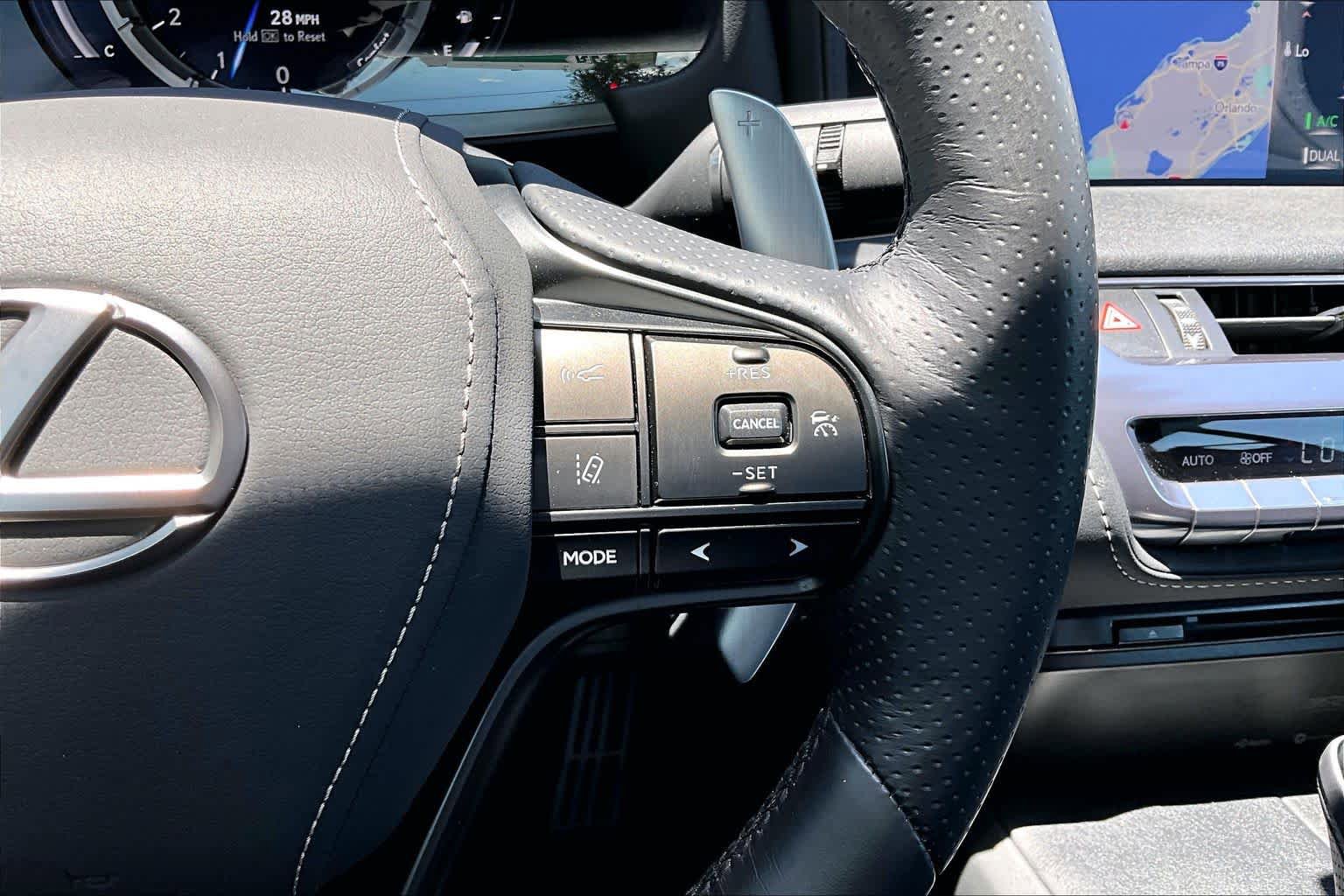 Used 2022 Lexus LC 500 Convertible w/ Touring Package RWD image 23