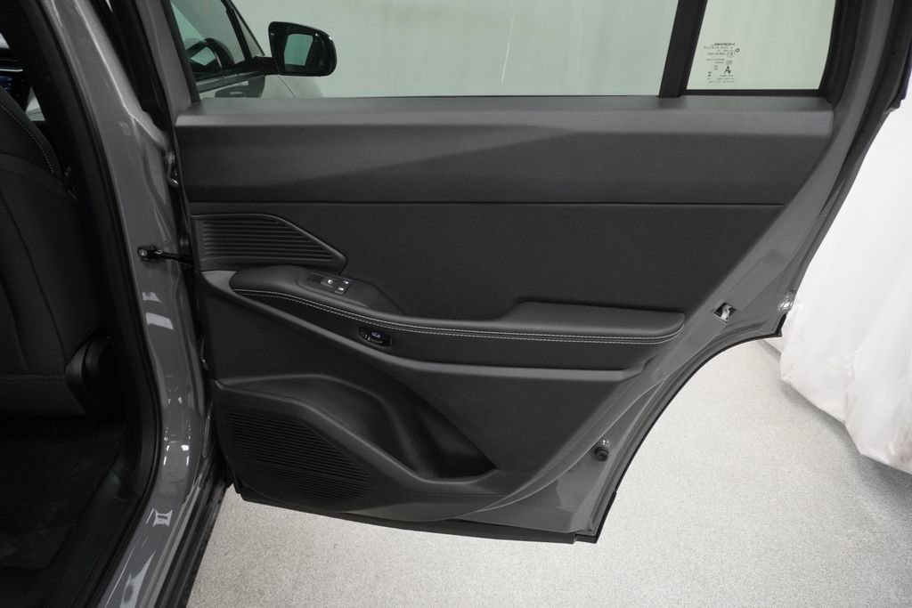 New 2026 Jeep Cherokee Laredo AWD/4WD image 33