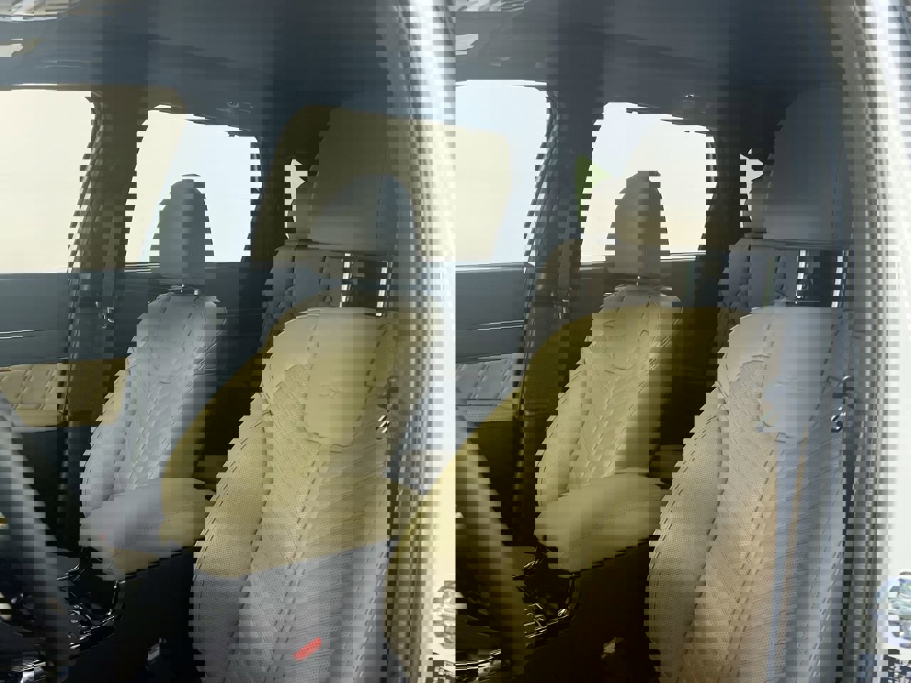 New 2026 Kia Sorento SX Prestige w/ Olive Brown Leather Package image 14