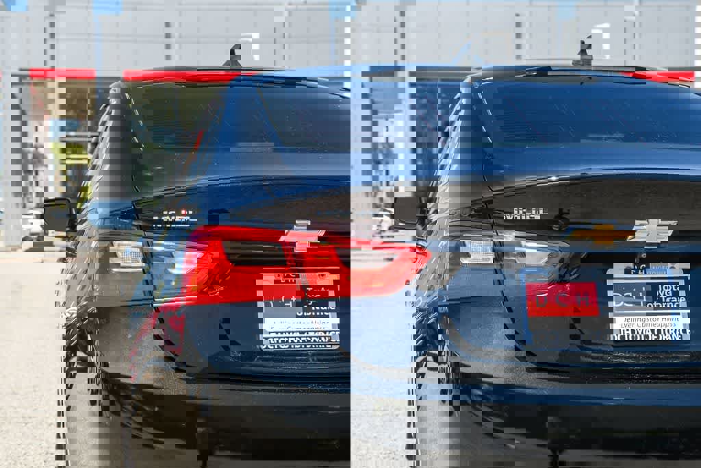 Used 2018 Chevrolet Malibu LS FWD image 6