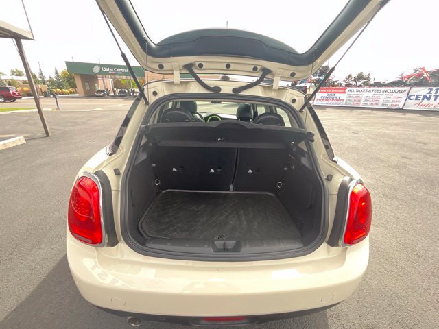 Used 2018 MINI Cooper 4-Door Hardtop FWD image 31