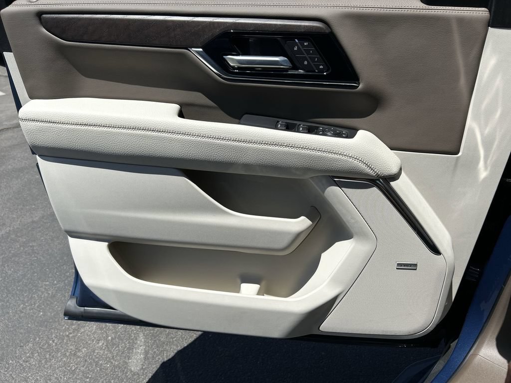 New 2026 GMC Yukon Denali AWD/4WD image 22
