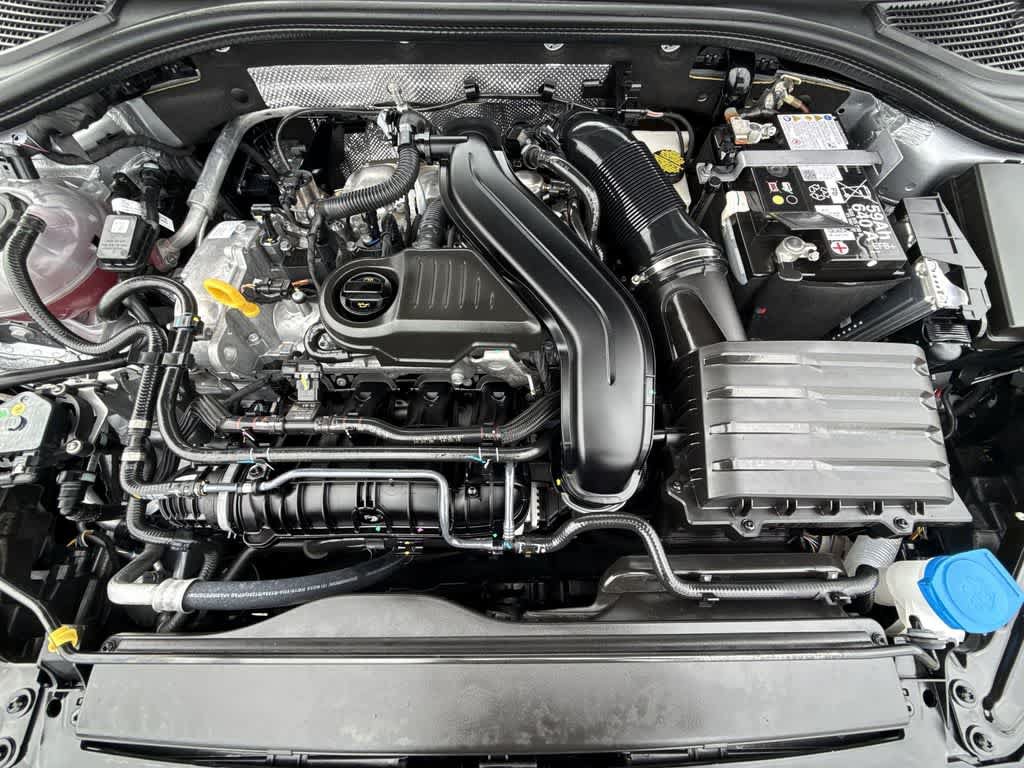 Used 2025 Volkswagen Jetta Sport FWD image 12