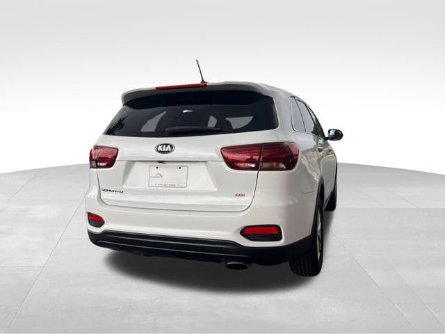 Used 2019 Kia Sorento FWD image 5