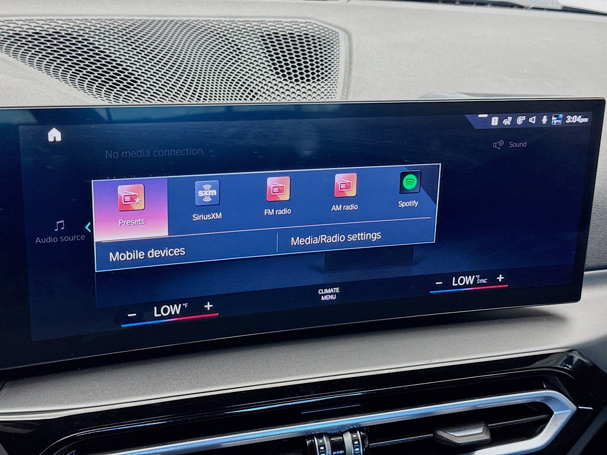 Used 2023 BMW 230i Coupe w/ Convenience Package image 11