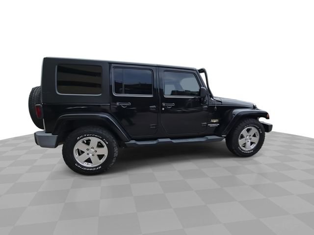 Used 2009 Jeep Wrangler Unlimited Sahara w/ Dual Top Group AWD/4WD image 9