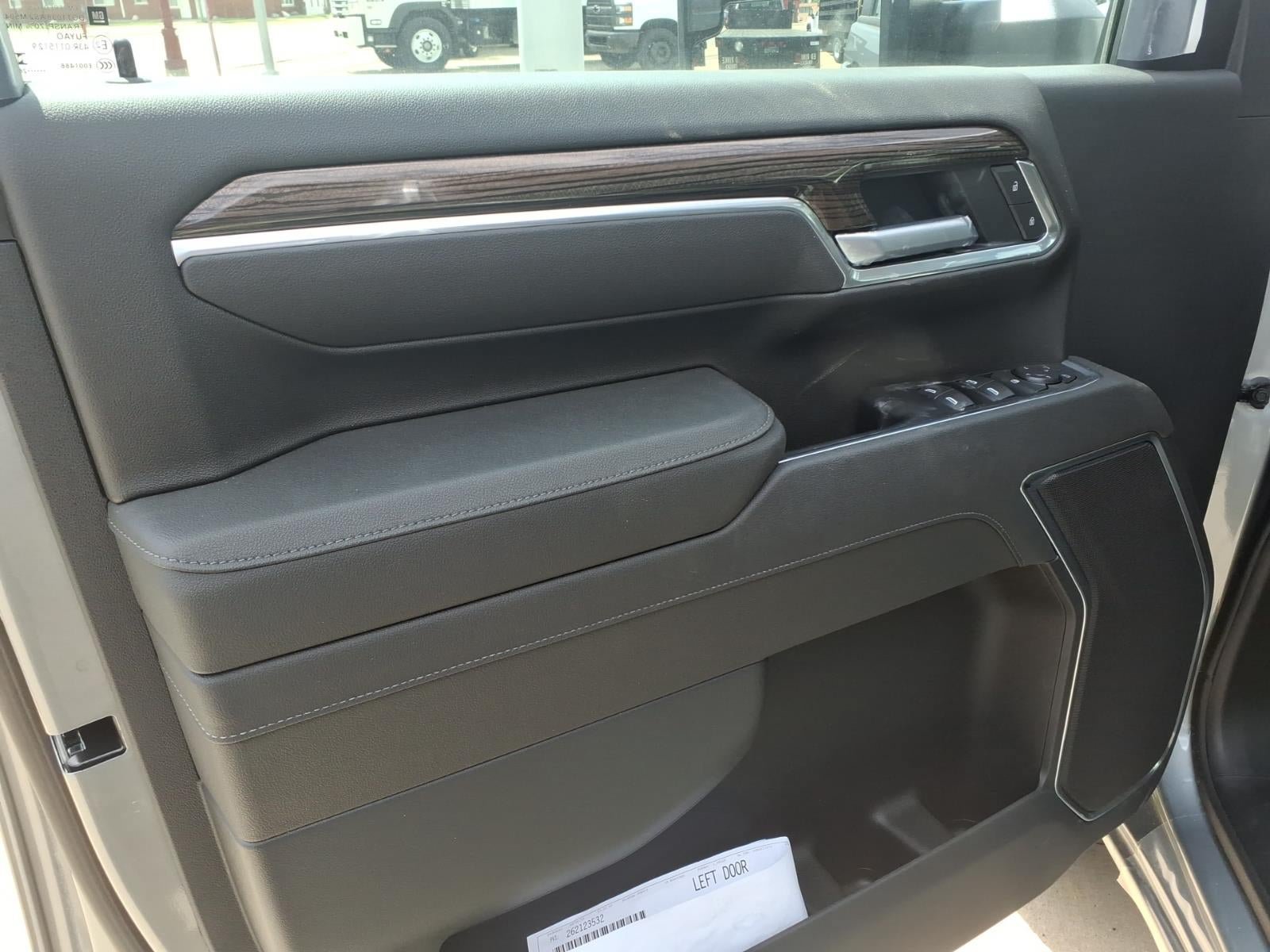 New 2026 Chevrolet Silverado 3500 LT w/ Convenience Package AWD/4WD image 7
