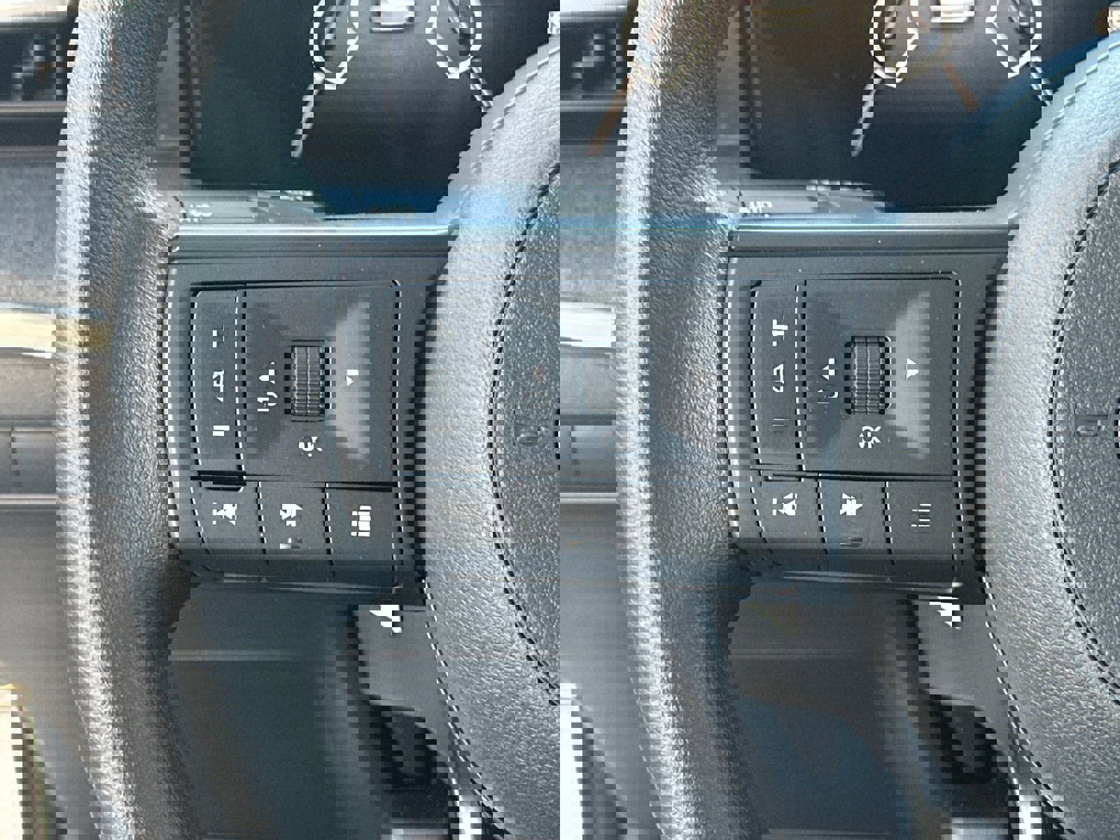 New 2026 Nissan Kicks S image 24