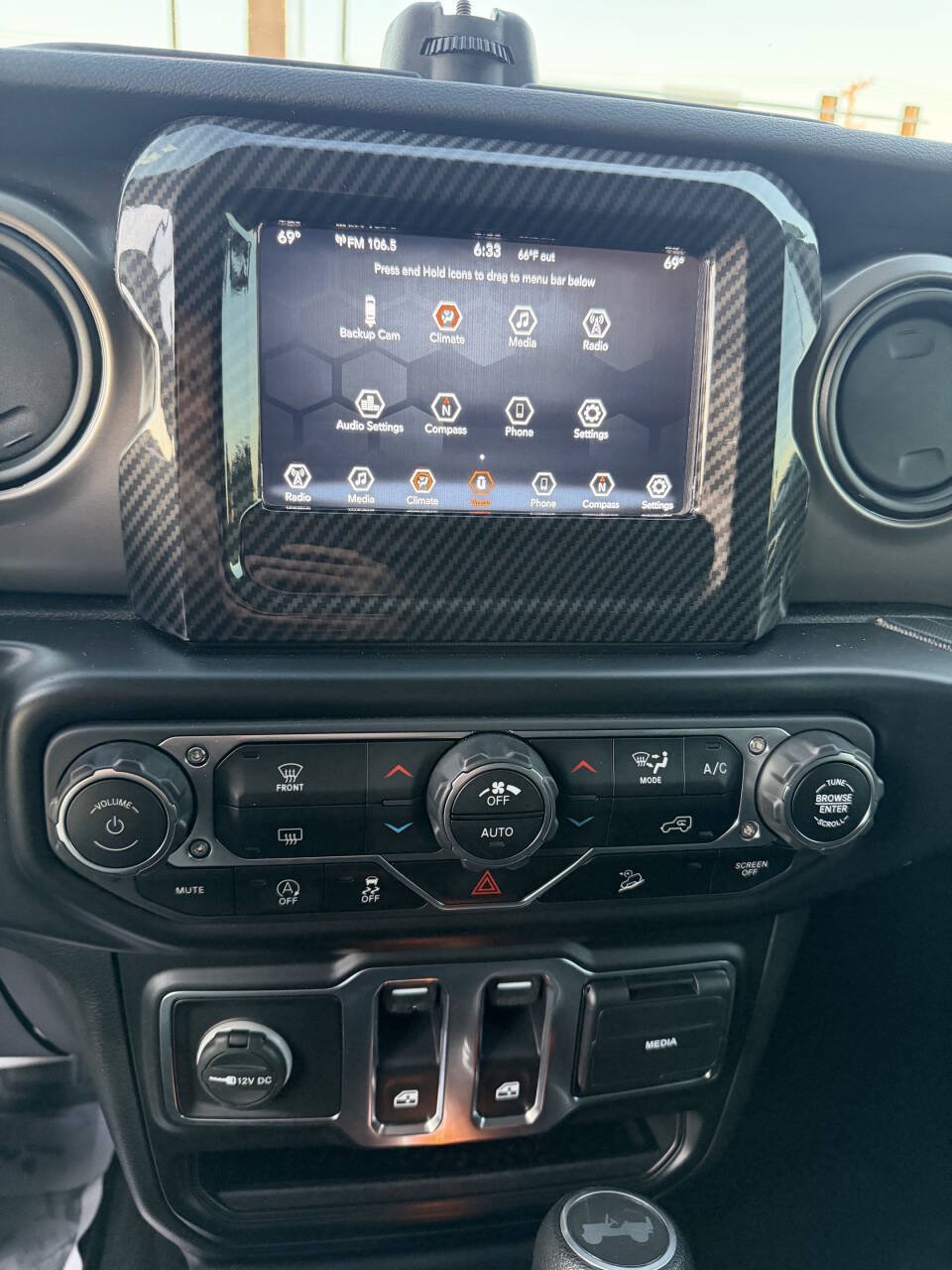 Used 2020 Jeep Wrangler Sport AWD/4WD image 21