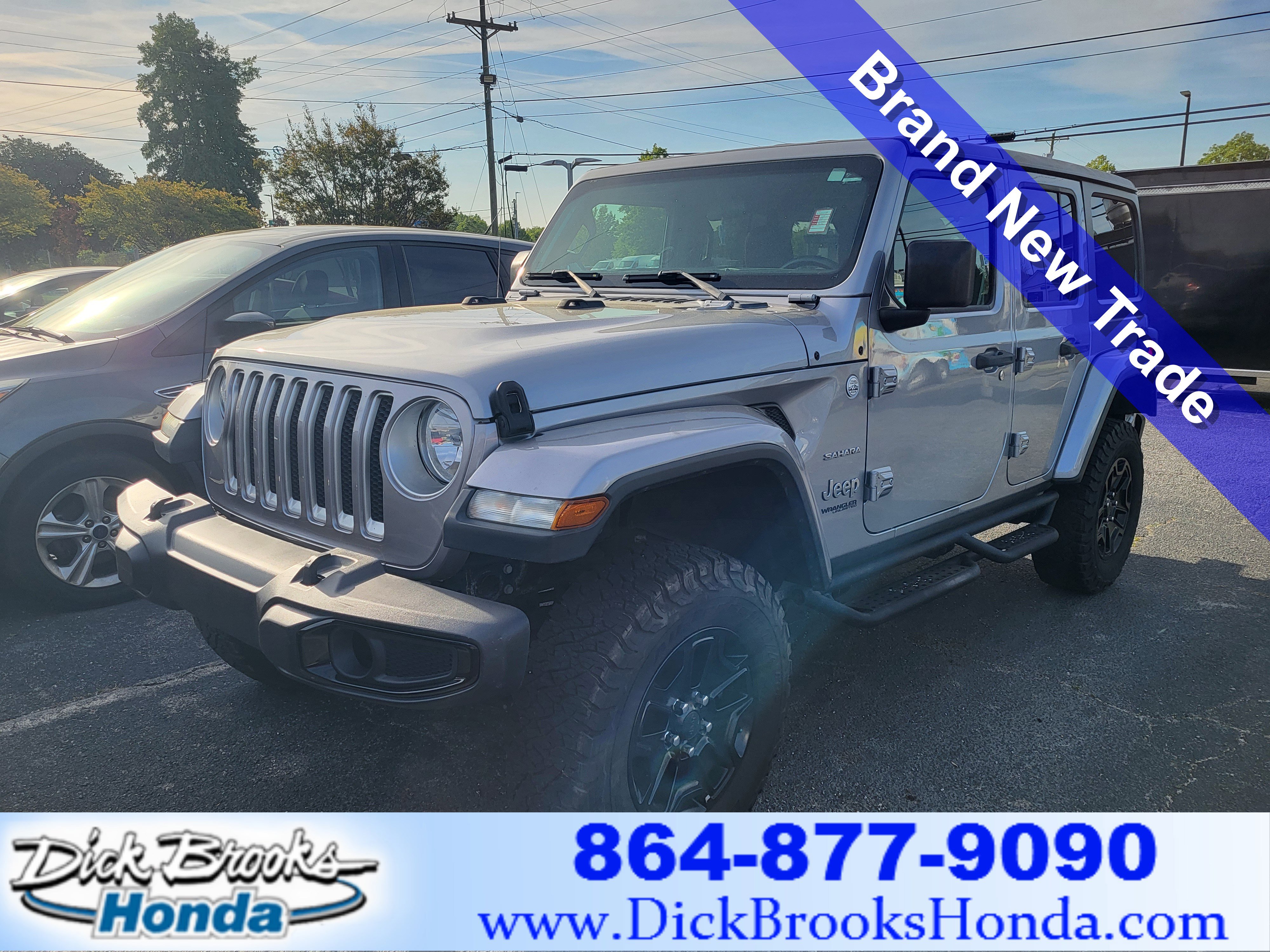 Used 2018 Jeep Wrangler Unlimited Sahara image 1