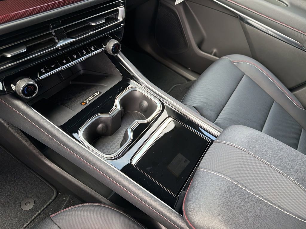 New 2026 Chevrolet Traverse Z71 w/ Driver Confidence Package image 20