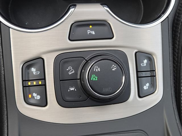 Used 2023 GMC Terrain Denali image 8