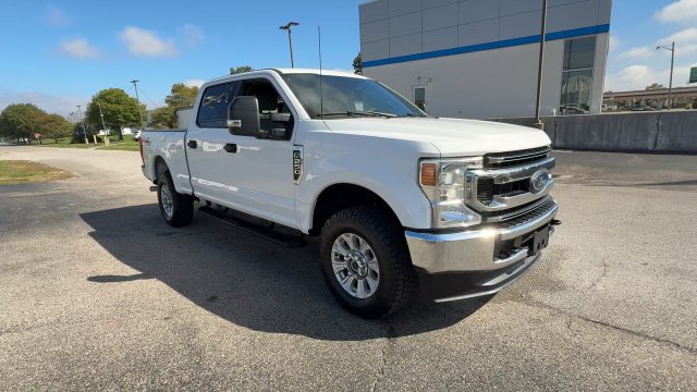 Used 2022 Ford F250 XLT AWD/4WD image 2
