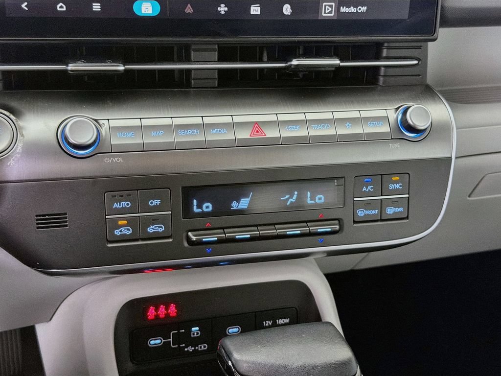 Used 2024 Hyundai Kona SEL FWD image 17