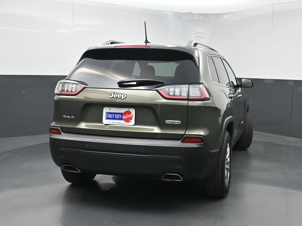 Used 2021 Jeep Cherokee Latitude Lux w/ Comfort/Convenience Group AWD/4WD image 39