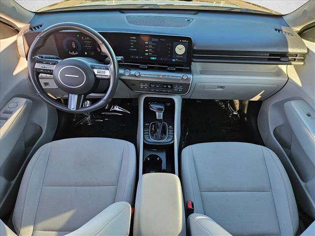 Used 2025 Hyundai Kona SEL image 16