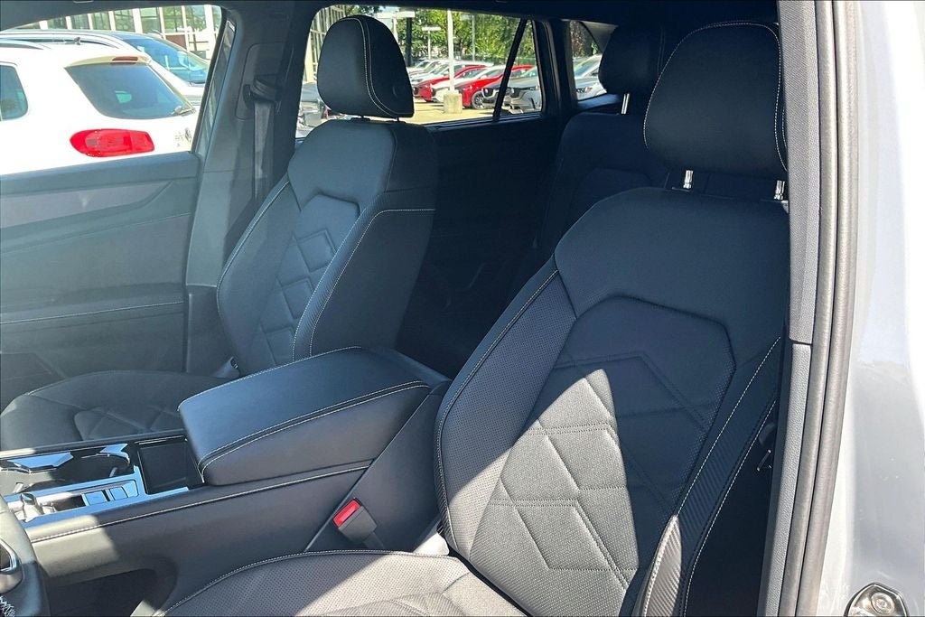 New 2026 Volkswagen Atlas Cross Sport SE AWD/4WD image 18