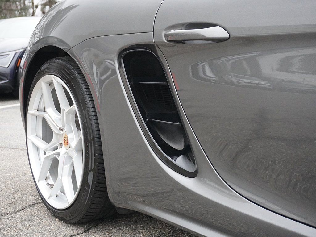 Used 2019 Porsche 718 Cayman S image 22