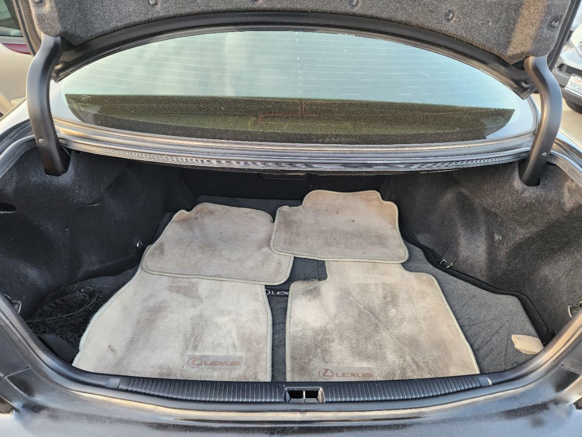 Used 2002 Lexus ES 330 FWD image 12