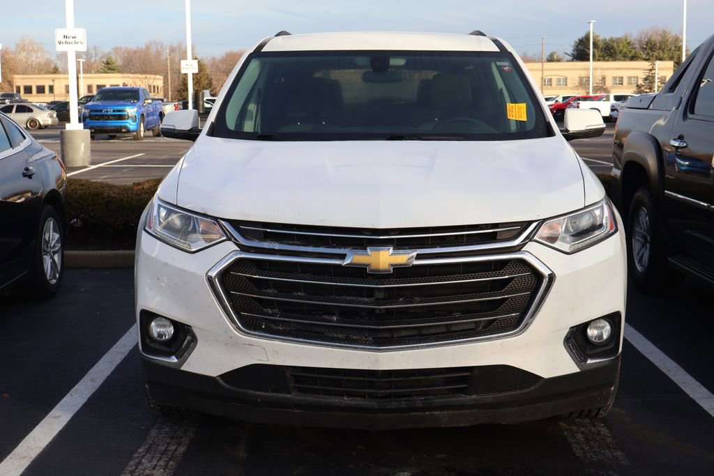 Used 2018 Chevrolet Traverse LT image 2