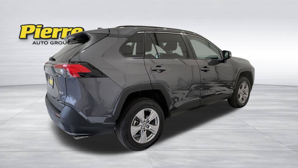 Used 2024 Toyota RAV4 XLE FWD image 6