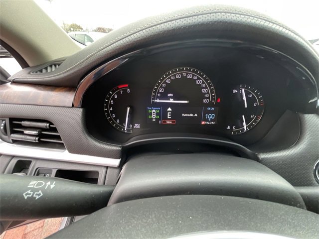 Used 2018 Cadillac XTS Luxury image 16