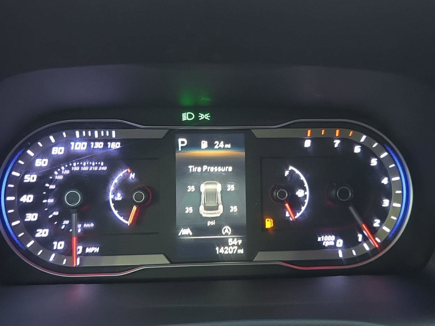 Used 2024 Hyundai Tucson SE image 17