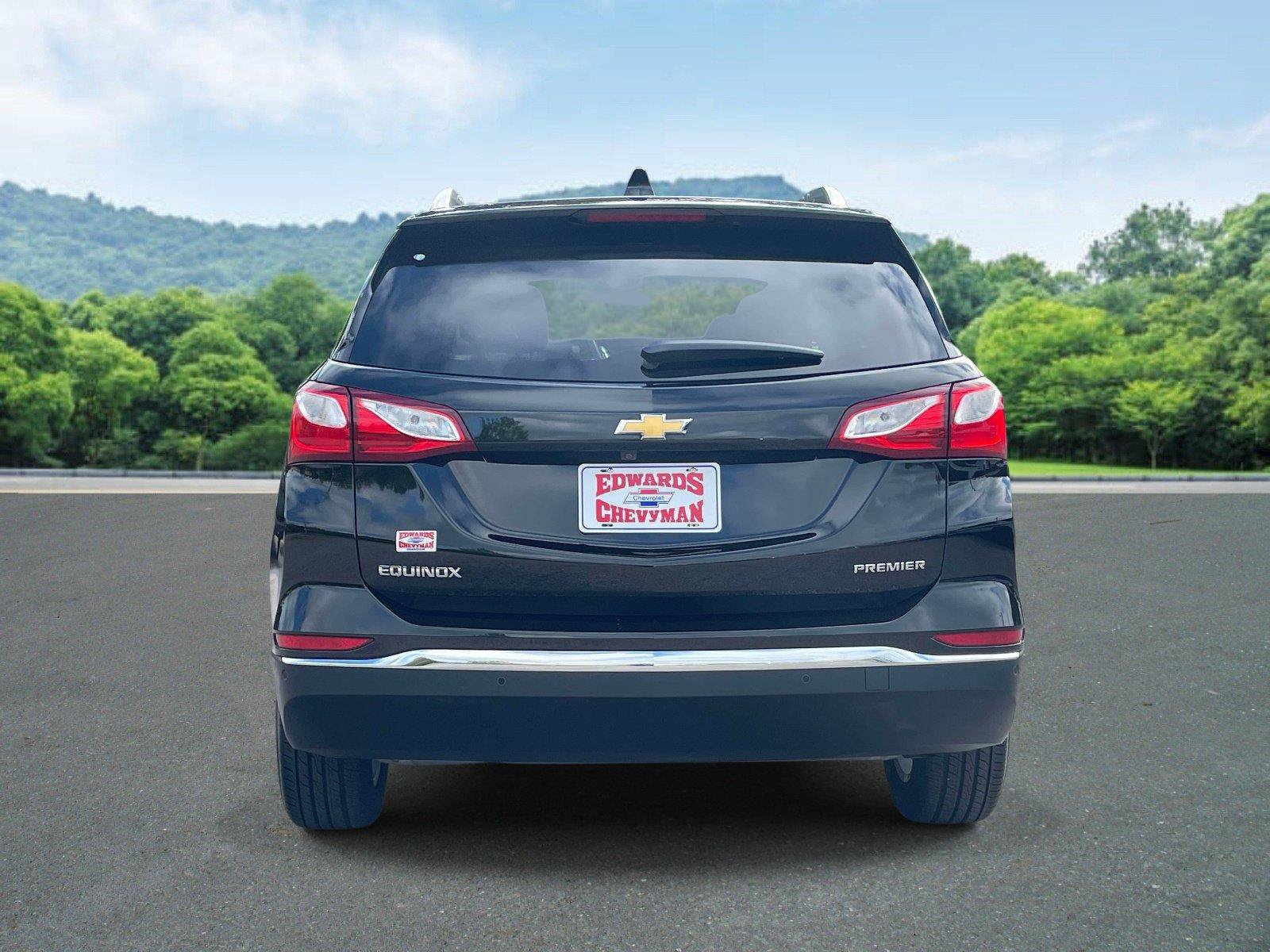 Used 2019 Chevrolet Equinox Premier FWD image 4