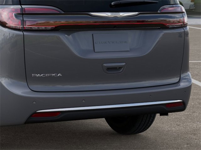 New 2025 Chrysler Pacifica Select image 13