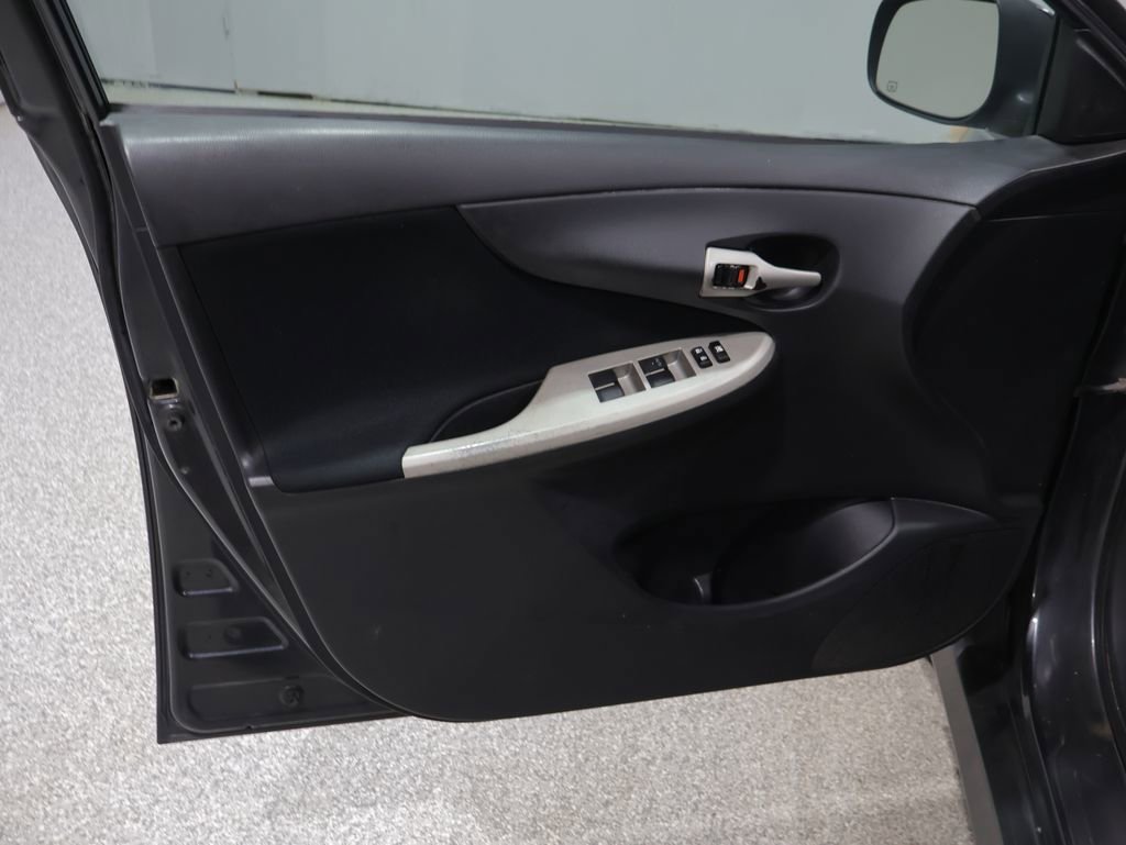 Used 2011 Toyota Corolla S FWD image 12