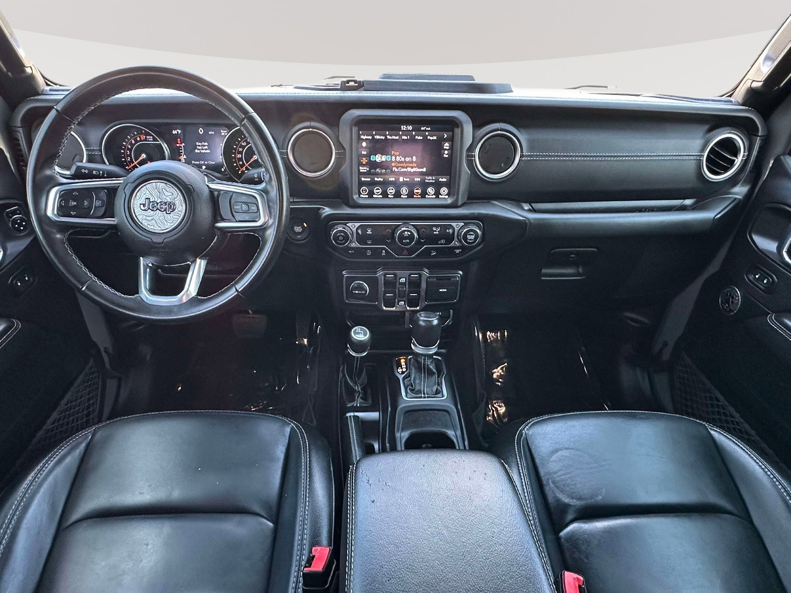 Used 2021 Jeep Wrangler Unlimited Sahara AWD/4WD image 7