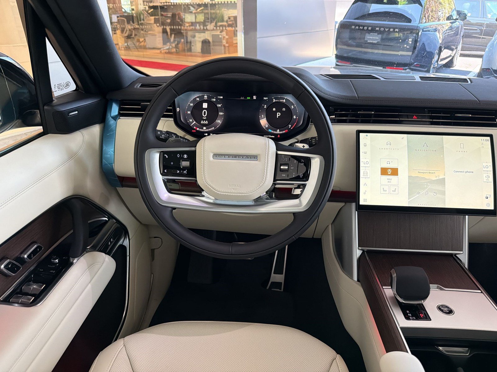 New 2026 Land Rover Range Rover SE AWD/4WD image 29