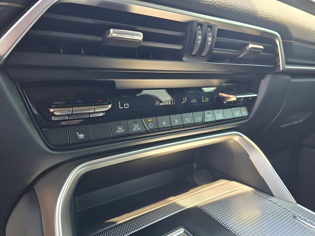 Used 2025 MAZDA CX-70 Plug-In Hybrid w/ Premium Pkg AWD/4WD image 17