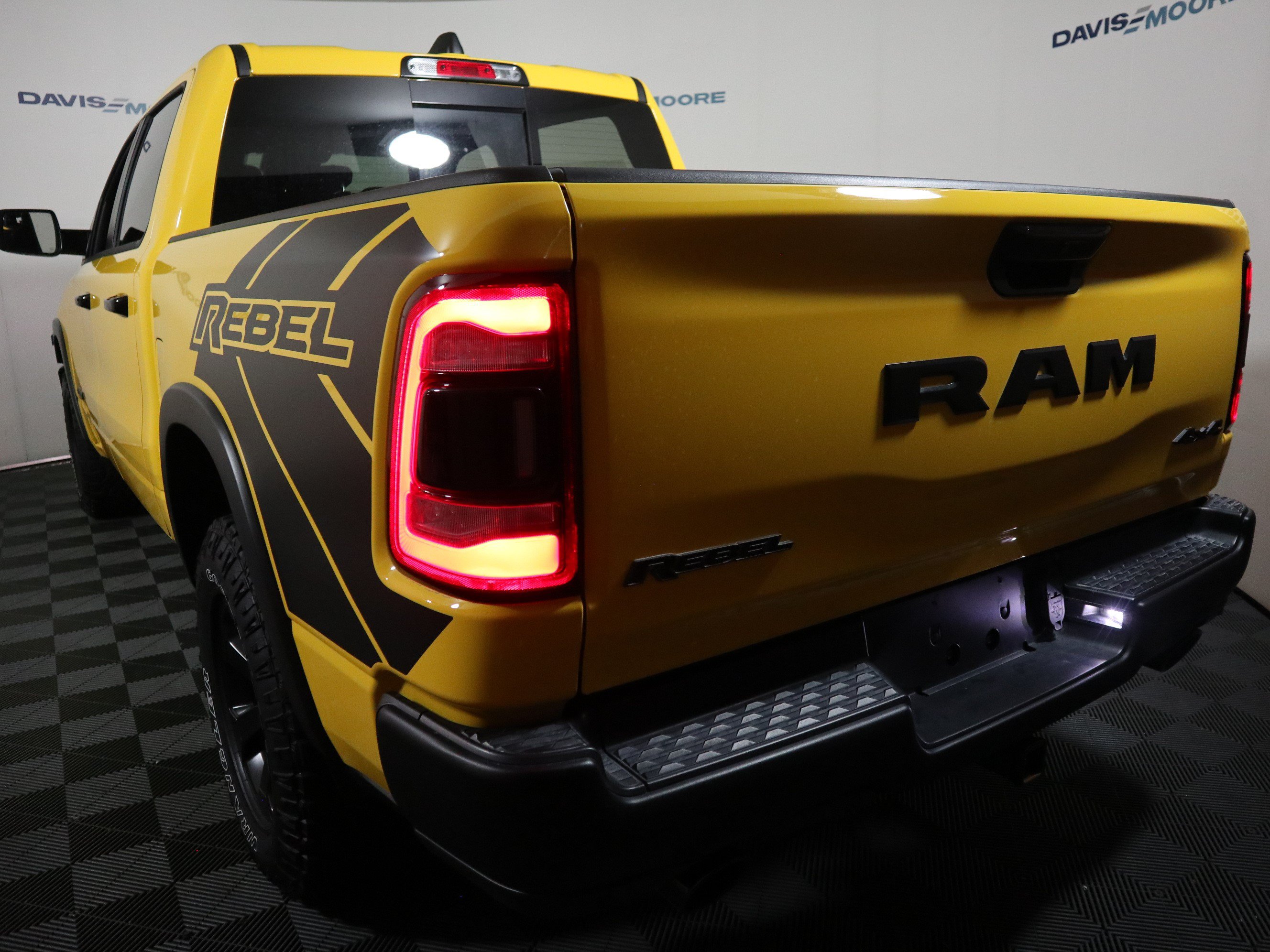 Certified 2023 RAM 1500 Rebel w/ Rebel Level 2 Equipment Group AWD/4WD image 9