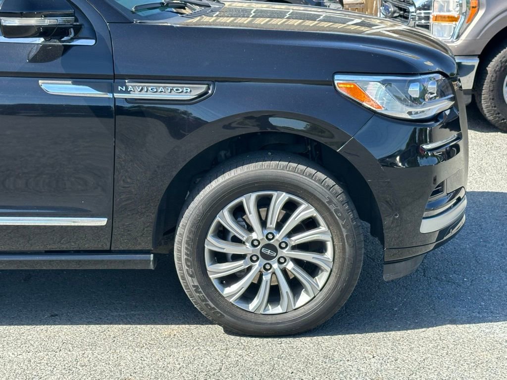Used 2024 Lincoln Navigator L 4WD image 45